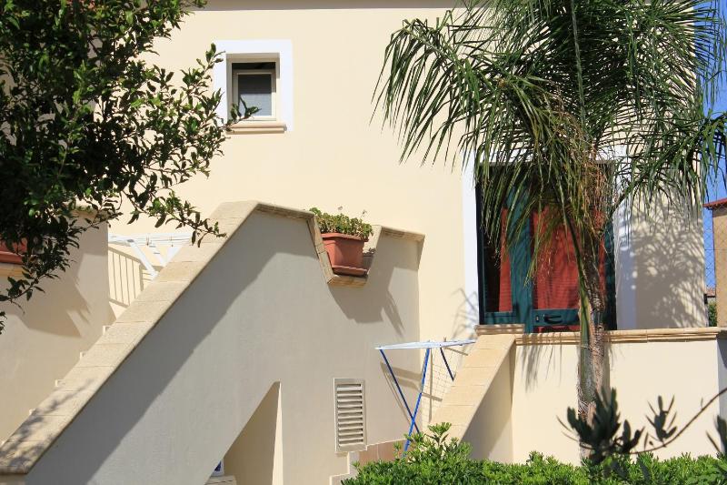 Villa Garden - image 39
