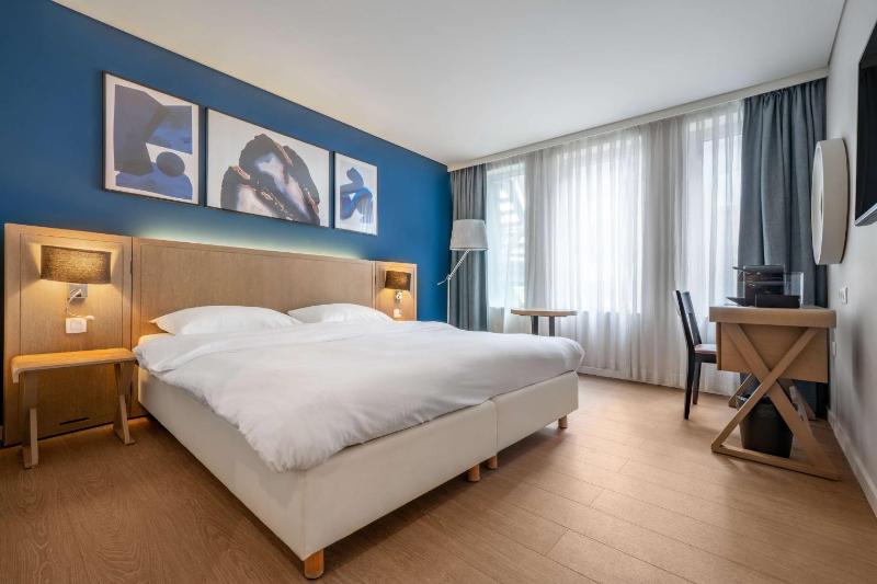 Superior Room image 4