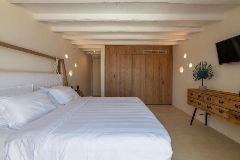 Veneta Suites & Villas - image 11