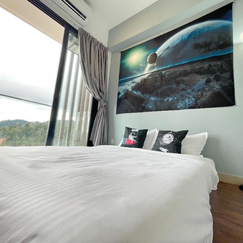 Cuti Genting Midhills Space Theme 9 Pax WIFI Genting Highland Vacation - image 10