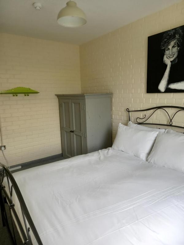 Double Room image 1