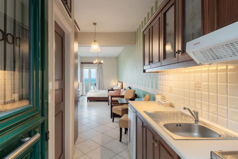 Studio with Sea View image 4