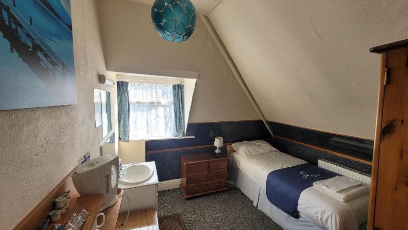 Argyle Lodge Self Catering Guest House - image 6