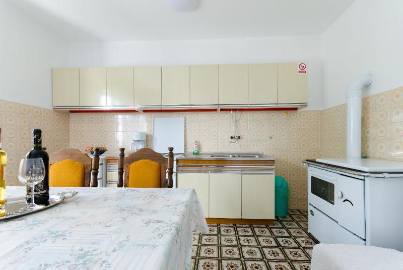 Apartment Josip - image 10