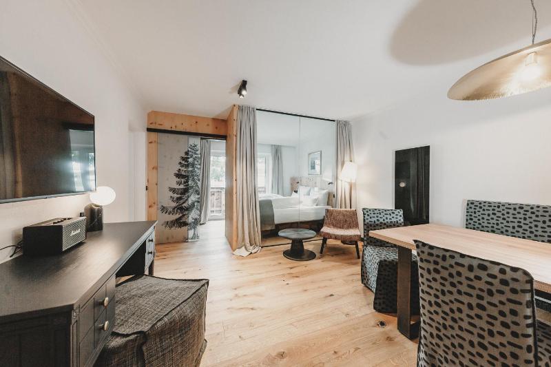 Apartment with Balcony image 1