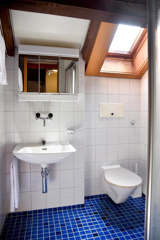 Single Room image 1
