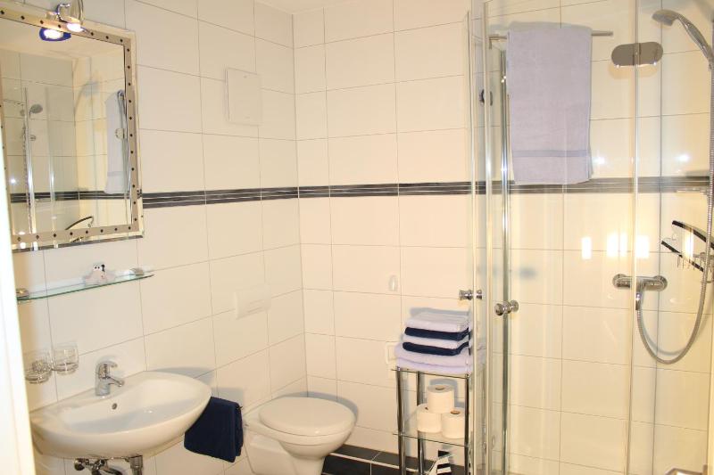 Comfort Suite image 2