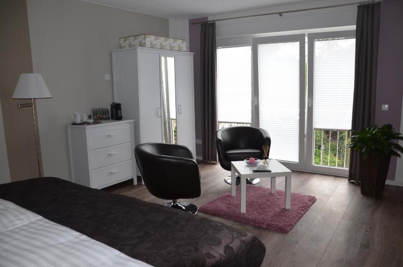Deluxe Double Room image 1