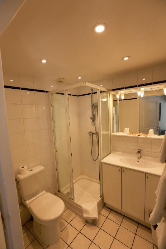 Comfort Double Room image 3