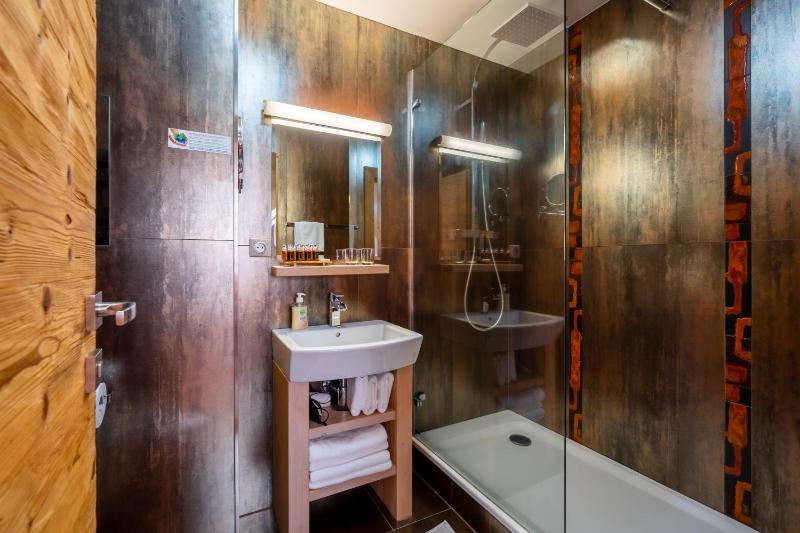 Two-Bedroom Apartment in Main Hotel Building  image 2