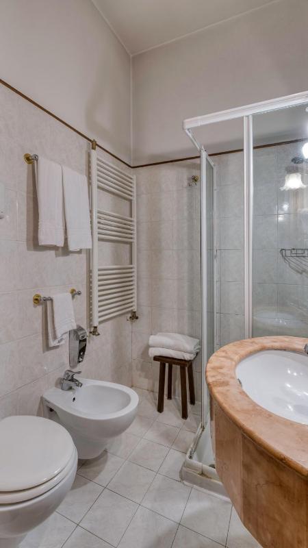 Budget Double Room image 2