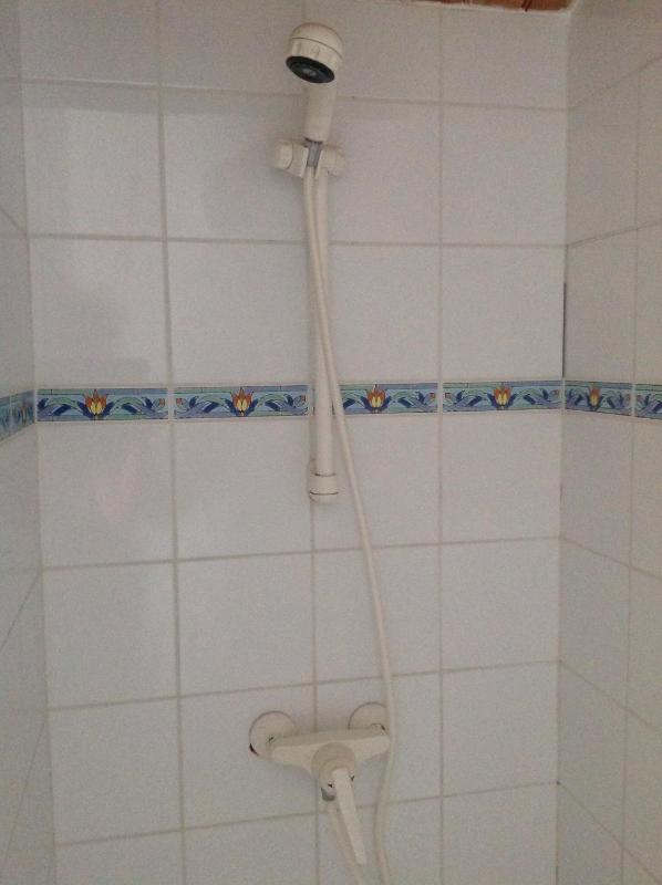 Family Room with Shower image 4