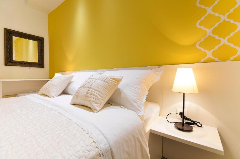 Standard Apartment image 4