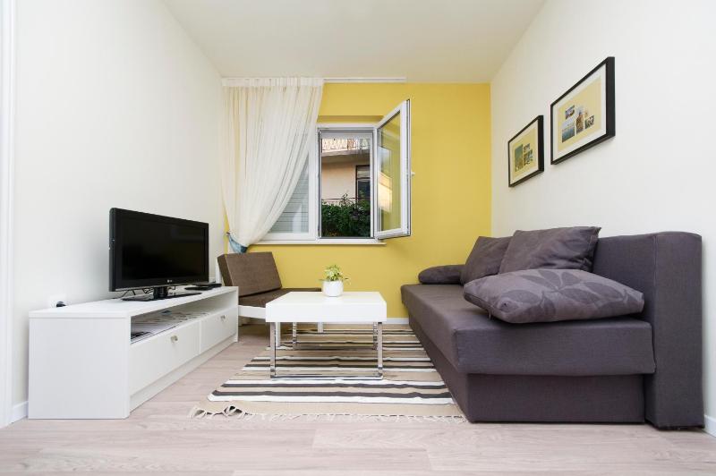 Standard Apartment image 2