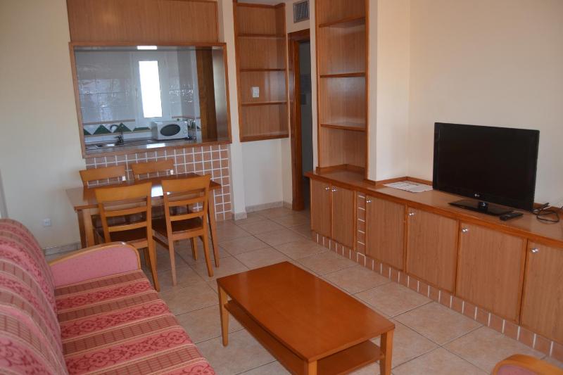Apartment (2 Adults) image 3