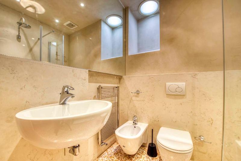 ApartmentsArena - Suite Mercatorum - Piazza Erbe - image 6
