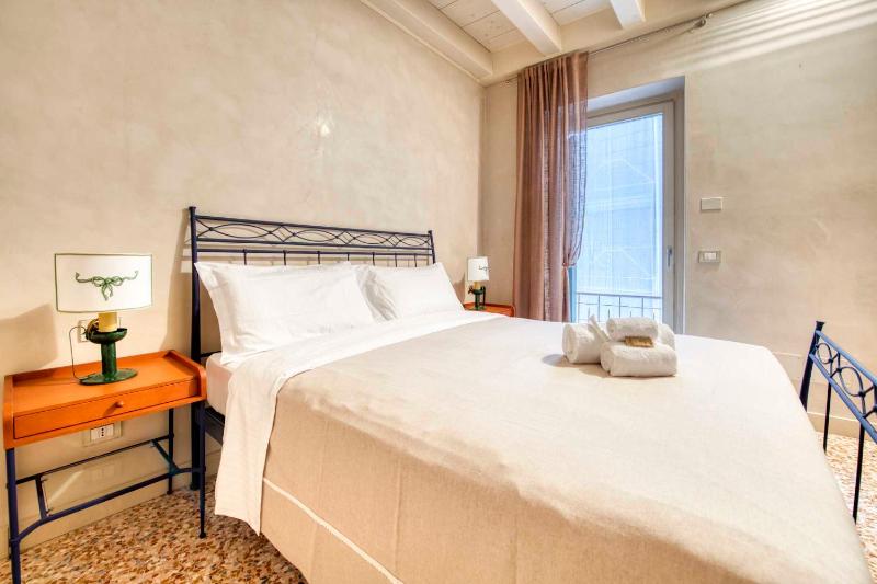 ApartmentsArena - Suite Mercatorum - Piazza Erbe - image 14
