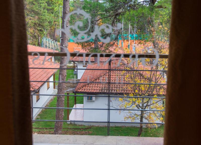 Triple Room with Balcony image 2