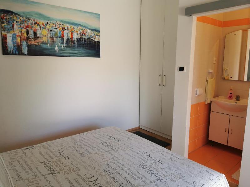 King Room with Balcony image 2