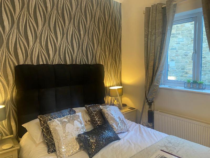 Double Room image 4