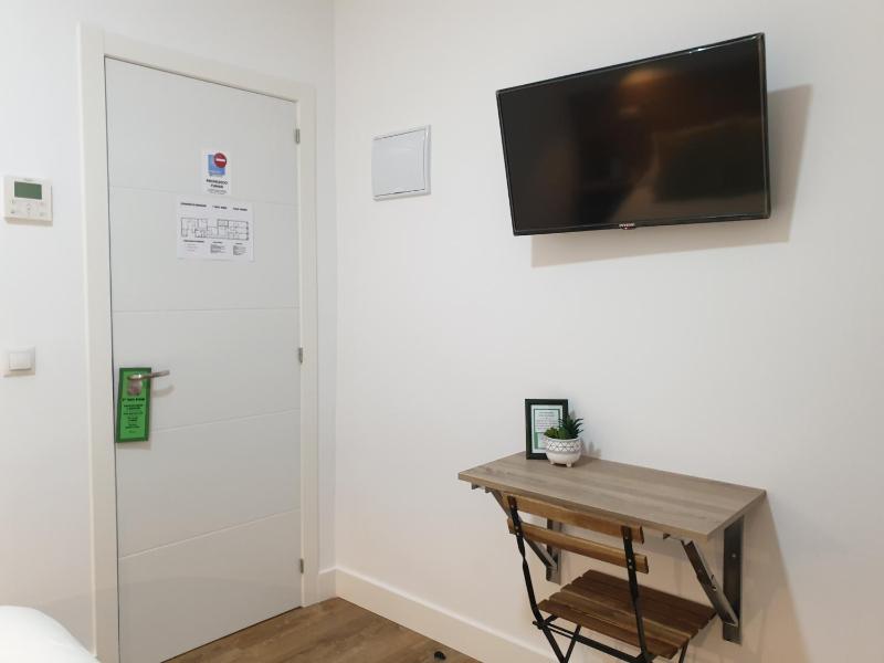 Norte Oviedo Rooms Madrid - image 8