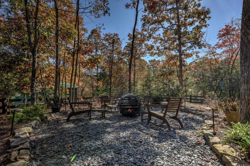 Singing Pines - Mountain Views | Hot Tub | Screened Porch | Fire Pit - image 35
