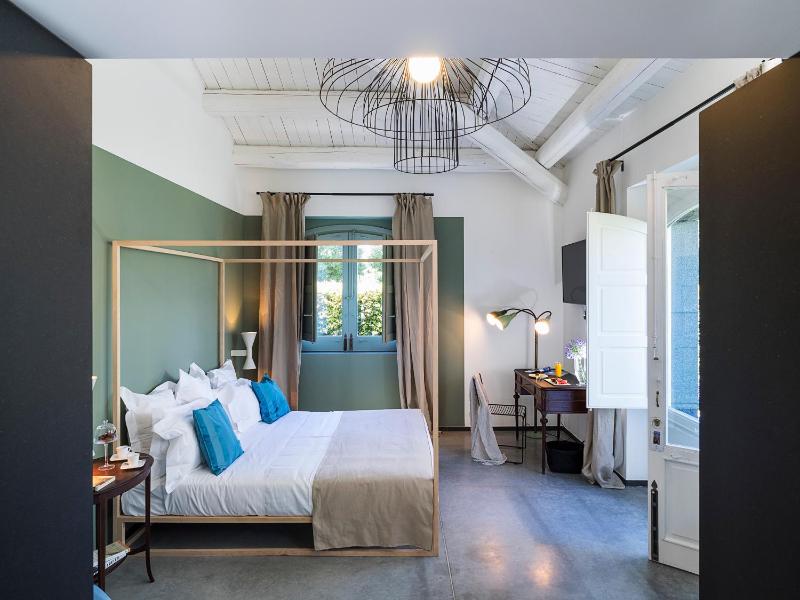 Superior Double or Twin Room image 1
