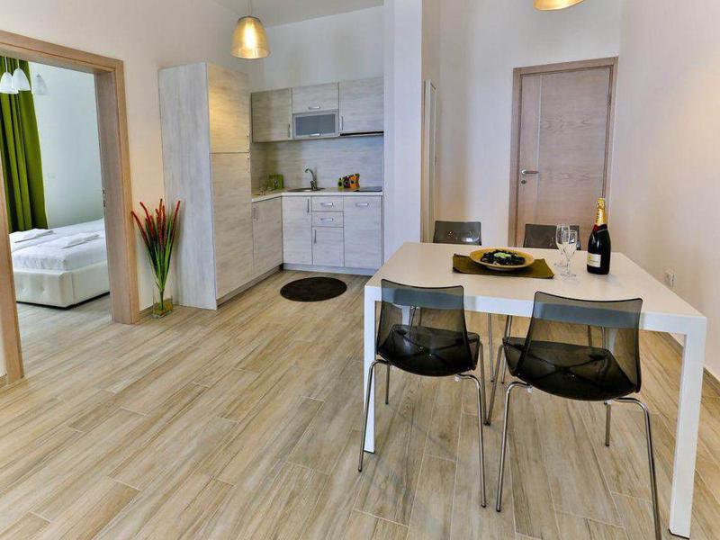 Two-Bedroom Apartment with Balcony and Sea View image 2