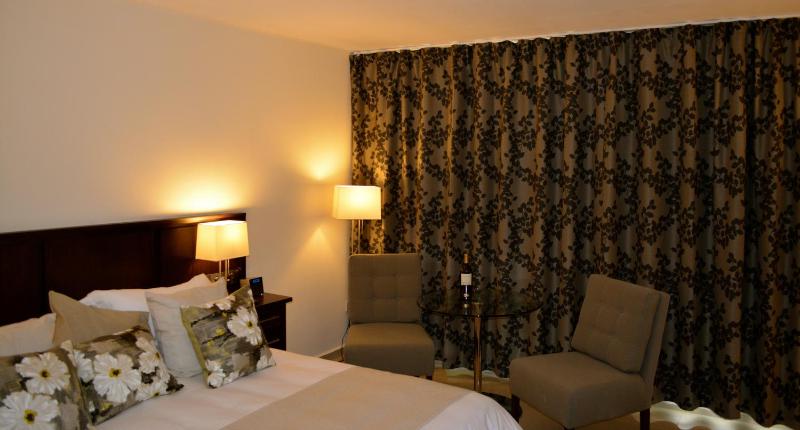 New Brookfields Hotel - image 3