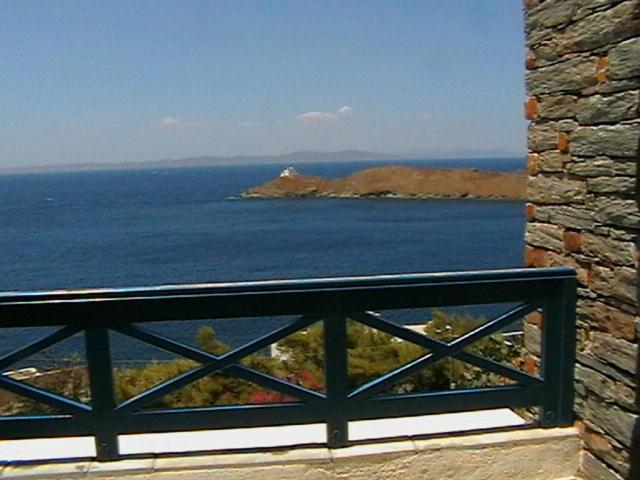Two-Bedroom Apartment with Sea View image 2