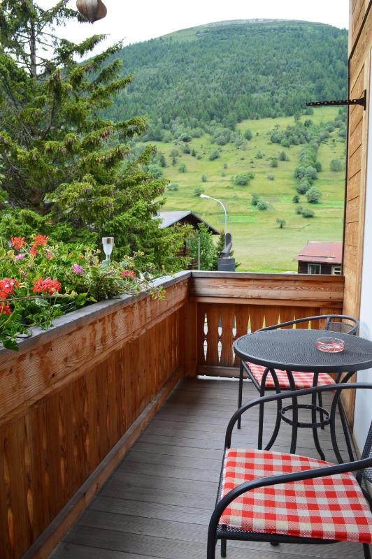 Superior Double Room with Balcony image 2