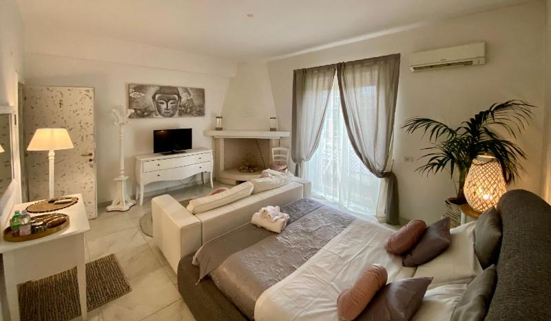 Superior Double Room image 1