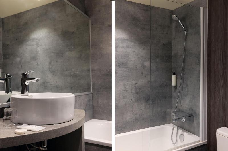 Superior Double Room image 1