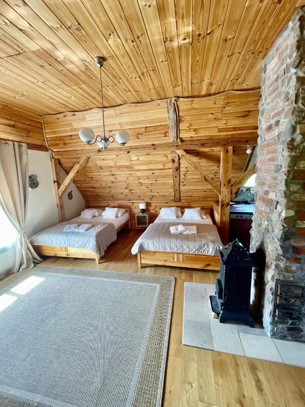 OAZA POD STRZECHĄ -Dom na wyłączność z jacuzzi dużym ogrodem i 3 sypialniami - image 35
