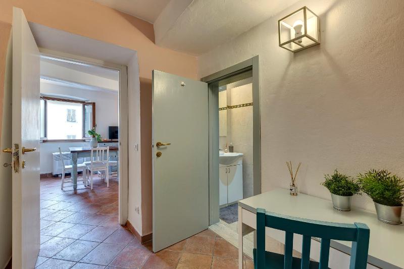 Toscanella Apartment by Mamo Florence - image 3