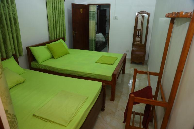 FOREST VIEW HOME STAY - image 11