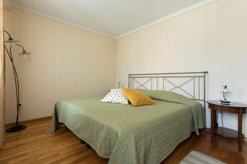 Double Room image 3