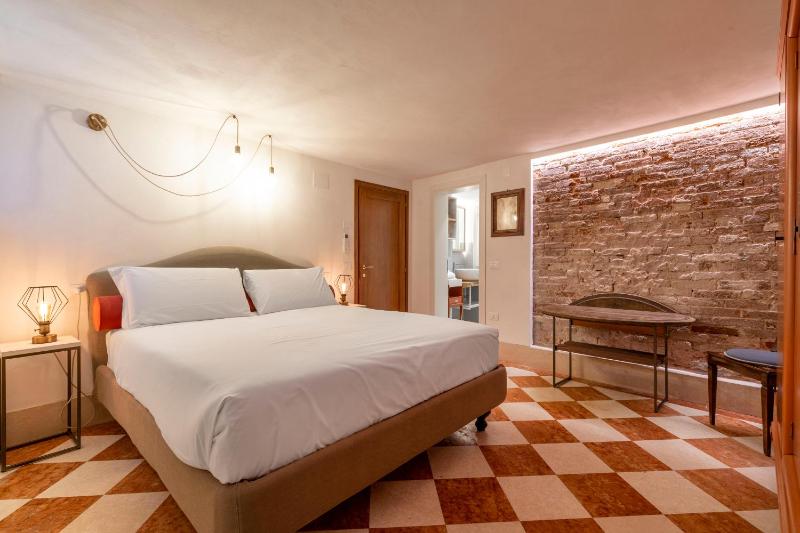 San Silvestro House - image 3