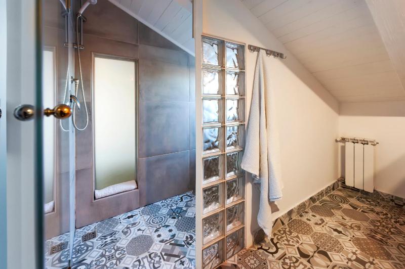 Villa Milli Room & Residence - image 11