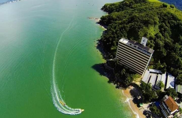 Apartamento Dona Frida Prainha com WiFi pé na areia - image 16