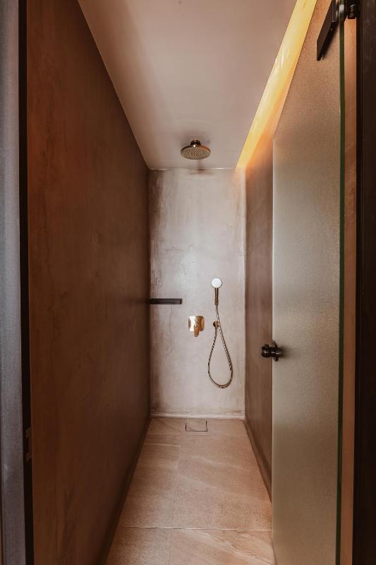 Kaliva Suites - Adults Only - image 16