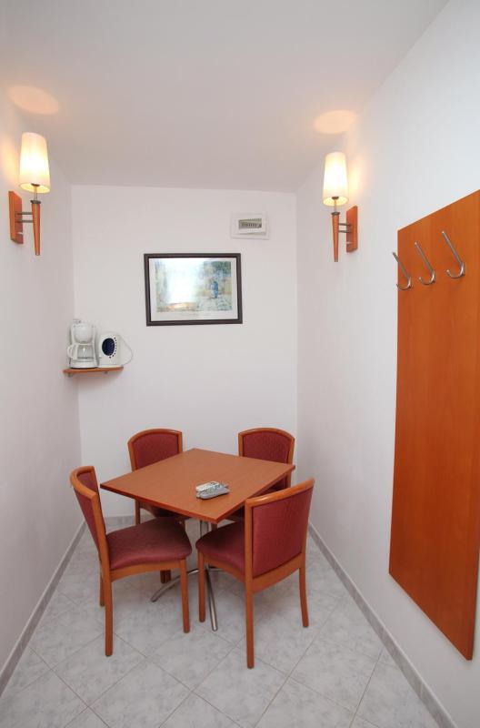 Apartment with Sea View image 3