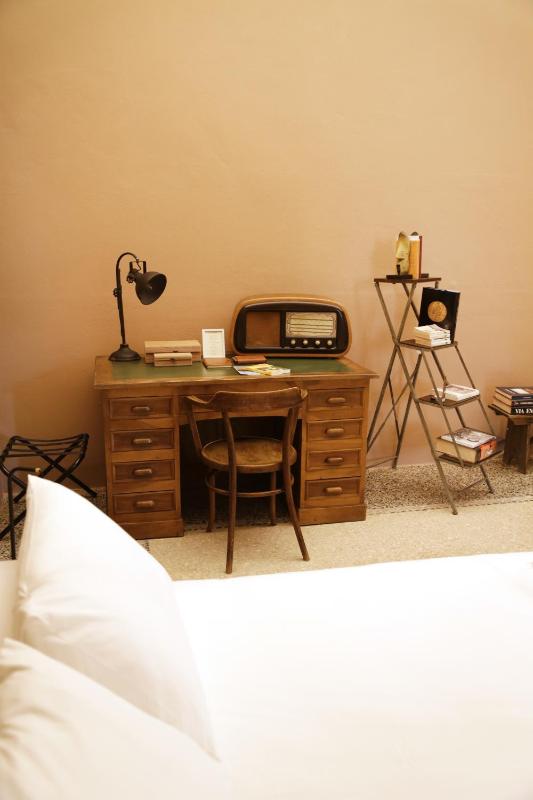 Studio image 4