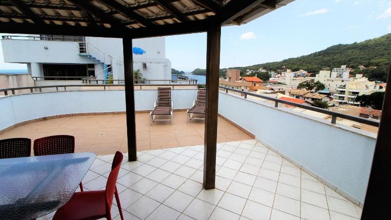 1021 - Cobertura em Bombinhas com Vista para o Mar - image 3