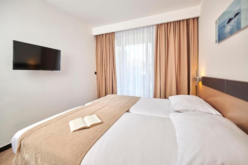 Suite with Balcony image 4