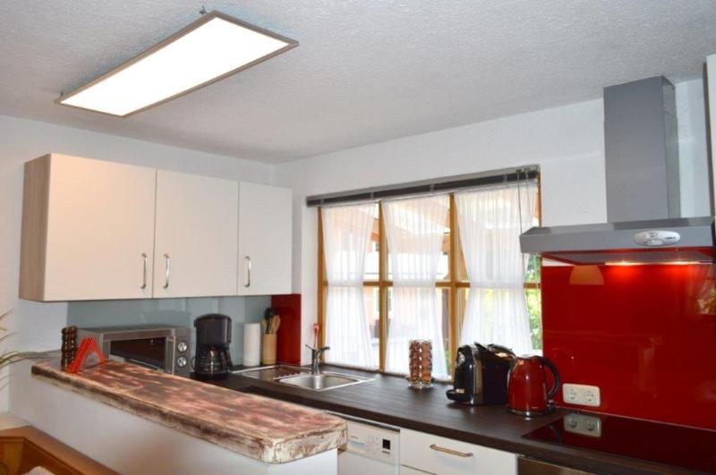 Apartment with Mountain View image 3