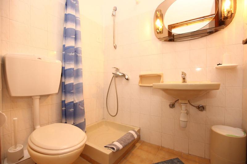 Double Room with Sea View image 3
