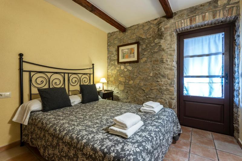 Superior Three-Bedroom Apartment (2-6 Adults) - Second Floor image 1