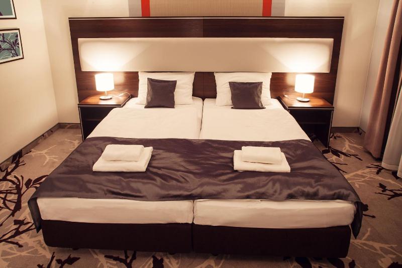 Single Room image 2