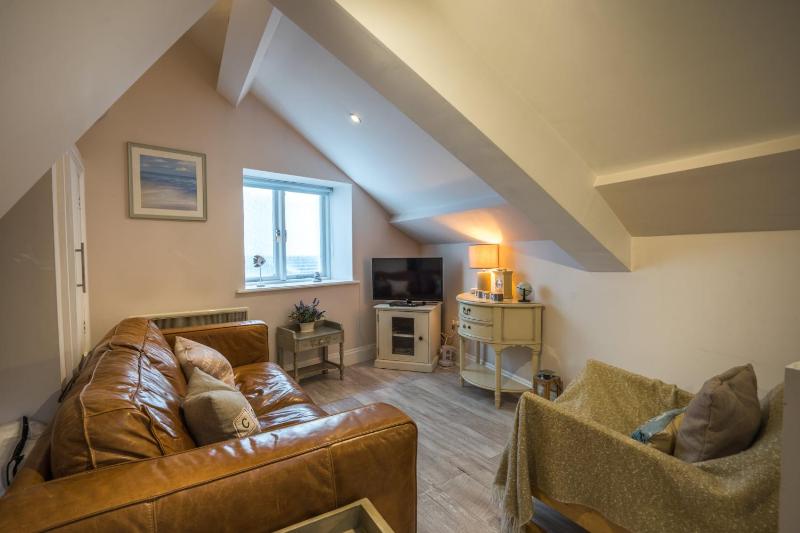 Trinity Mews - image 38